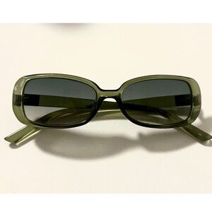FENDI RARE VINTAGE Y2K SUNGLASSES